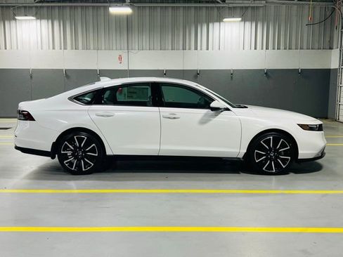 New 2026 Honda Accord Touring image 22