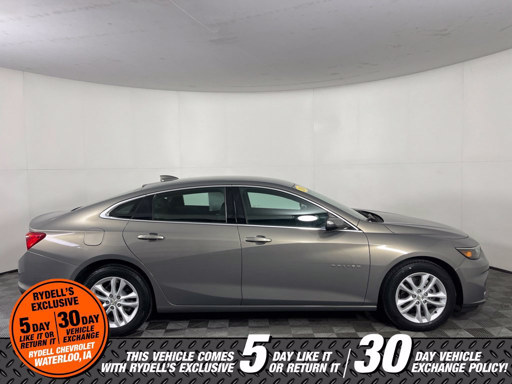 Certified 2018 Chevrolet Malibu LT FWD image 3