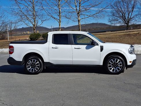 Used 2024 Ford Maverick Lariat AWD/4WD image 10