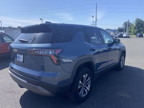 Used 2025 Chevrolet Equinox LT FWD image 5