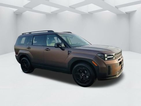 Used 2025 Hyundai Santa Fe XRT image 3