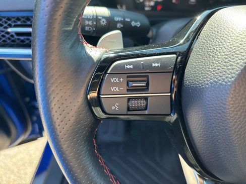 Used 2025 Acura ADX A-Spec AWD/4WD image 19
