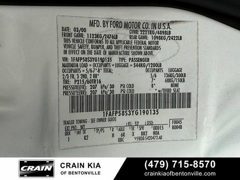 Used 2000 Ford Taurus SE FWD image 32
