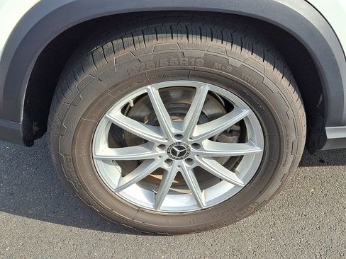 Certified 2024 Mercedes-Benz GLE 450e GLE 450e Plug-In Hybrid image 8