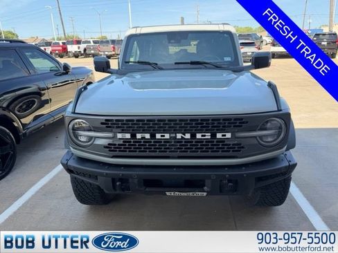 Certified 2023 Ford Bronco Badlands AWD/4WD image 1