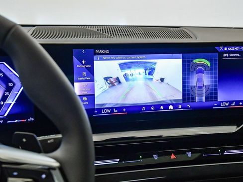 Used 2025 BMW 530i image 26