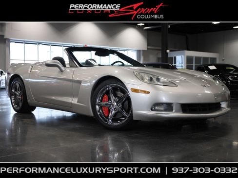Used 2005 Chevrolet Corvette Convertible w/ Preferred Equipment Group image 1