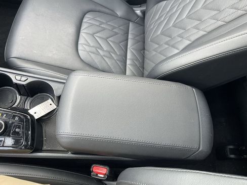 Used 2025 Kia Sportage X-Line w/ Premium Package image 21