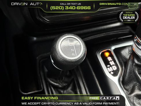 Used 2023 Jeep Gladiator Sport AWD/4WD image 16