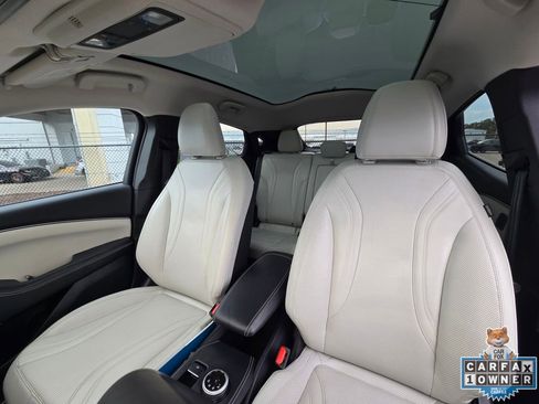 Used 2023 Ford Mustang Mach-E Premium image 28