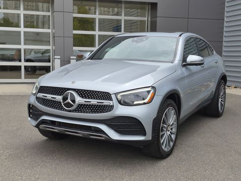 Used 2021 Mercedes-Benz GLC 300 4MATIC Coupe image 8