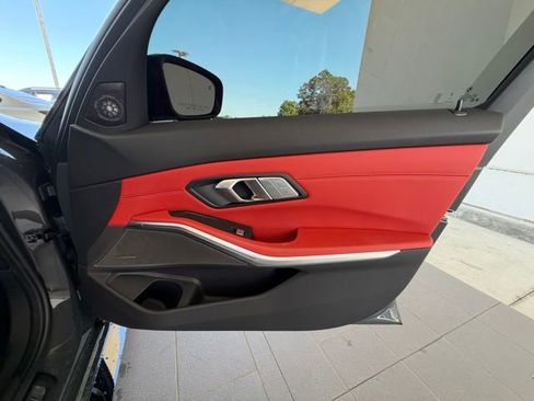 Used 2025 BMW M3 Competition w/ Executive Package image 36