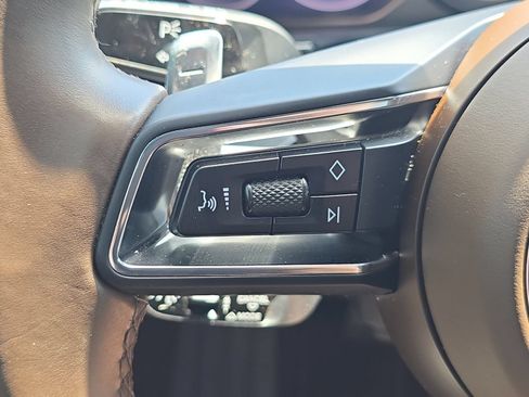 Certified 2023 Porsche Panamera 4 AWD/4WD image 17