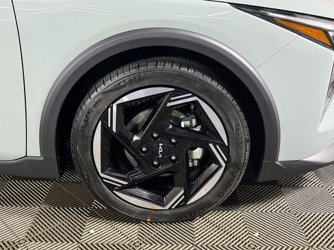 Certified 2025 Kia K4 EX image 22