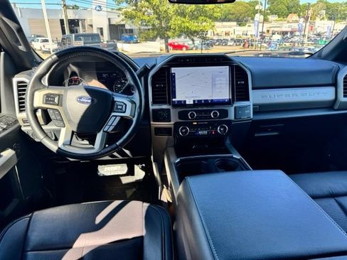 Used 2022 Ford F250 Lariat w/ Lariat Ultimate Package AWD/4WD image 33
