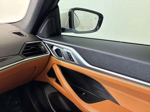 Used 2023 BMW i4 eDrive35 image 28