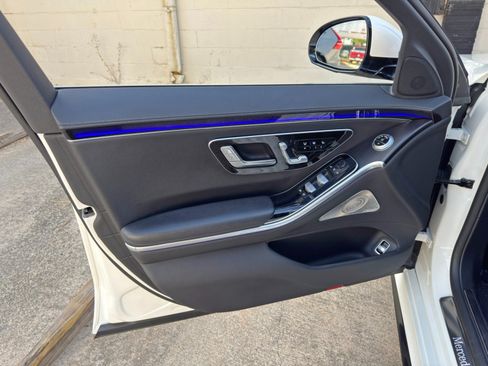 Used 2023 Mercedes-Benz S 500 4MATIC w/ AMG Line image 51