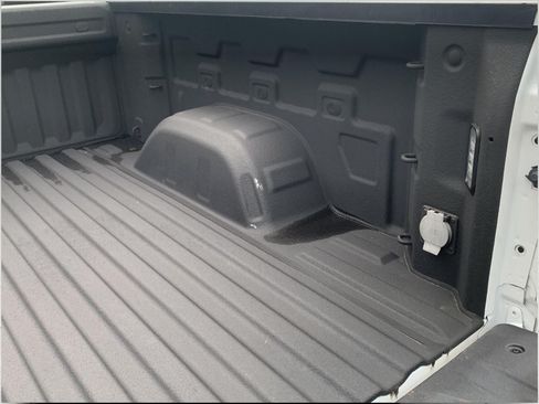 Used 2019 Chevrolet Silverado 1500 LT w/ All-Star Edition AWD/4WD image 27