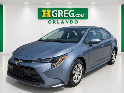 Used 2024 Toyota Corolla LE FWD image 4
