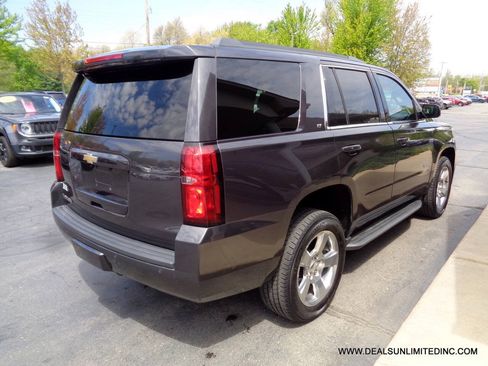 Used 2017 Chevrolet Tahoe LT AWD/4WD image 3