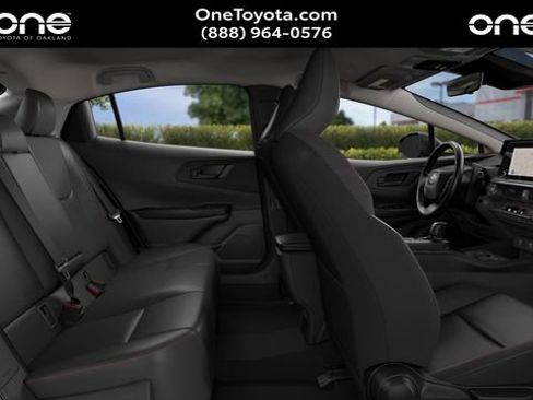 New 2026 Toyota Prius Plug-In Hybrid FWD image 3