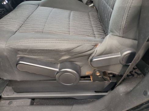 Used 2012 Jeep Wrangler Sahara w/ Connectivity Group image 12