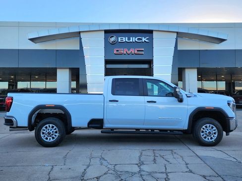 New 2026 GMC Sierra 2500 Pro w/ Convenience Package image 2