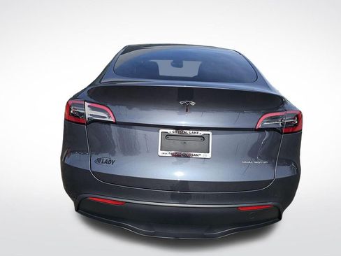 Used 2023 Tesla Model Y Long Range image 15