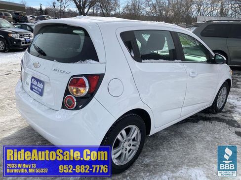 Used 2012 Chevrolet Sonic LT image 5