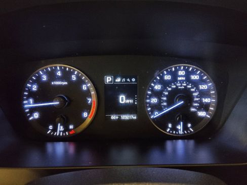 Used 2016 Hyundai Sonata Sport w/ Option Group 02 FWD image 23