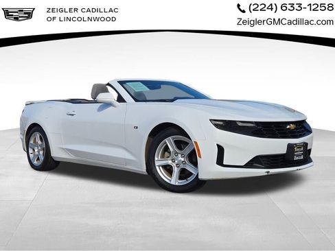Used 2020 Chevrolet Camaro LT image 1