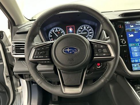 Certified 2025 Subaru Outback Limited image 8