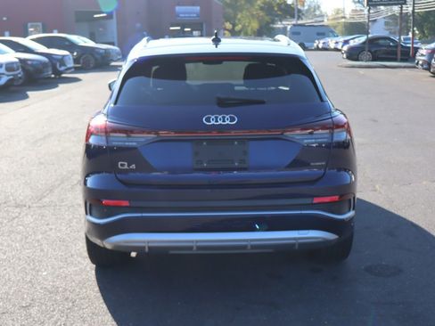 Used 2023 Audi Q4 e-tron Premium Plus w/ Premium Plus image 6