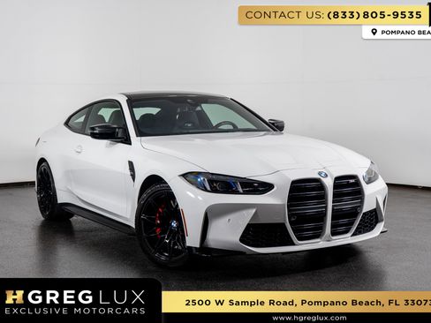 Used 2025 BMW M4 Coupe image 1