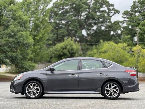 Used 2014 Nissan Sentra SR FWD image 8