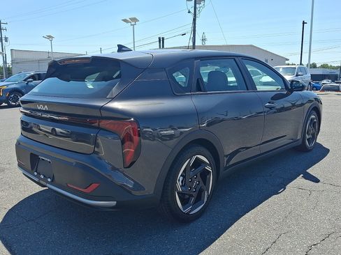 New 2026 Kia K4 EX FWD image 3