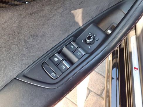 Used 2019 Audi RS 5 Sportback w/ Black Optic Carbon Package image 19