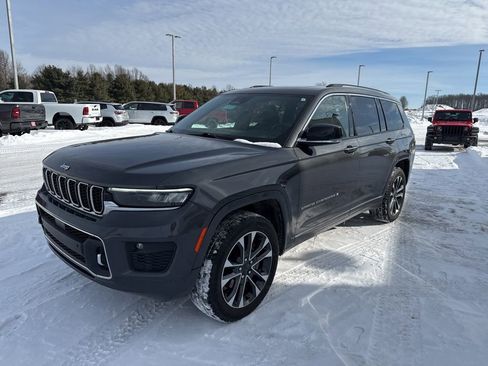 Used 2021 Jeep Grand Cherokee L Overland w/ Luxury Tech Group IV image 6