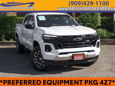 Used 2023 Chevrolet Colorado Z71 w/ Advanced Trailering Package AWD/4WD image 1
