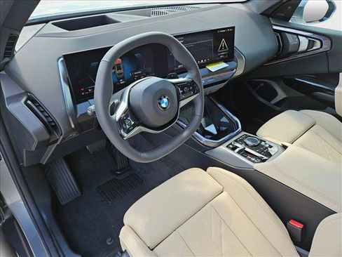 Used 2026 BMW X3 xDrive30 w/ Premium Package image 3