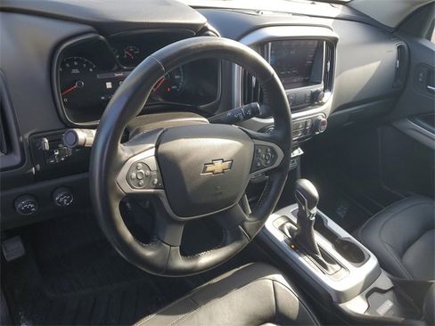 Certified 2022 Chevrolet Colorado ZR2 w/ ZR2 Dusk Special Edition image 17