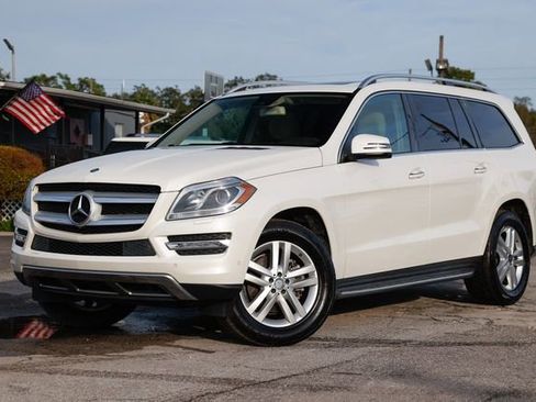 Used 2016 Mercedes-Benz GL 450 4MATIC image 1
