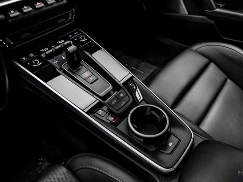 Used 2020 Porsche 911 Carrera 4S image 53