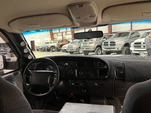 Used 2001 Dodge Ram 2500 Truck ST image 15