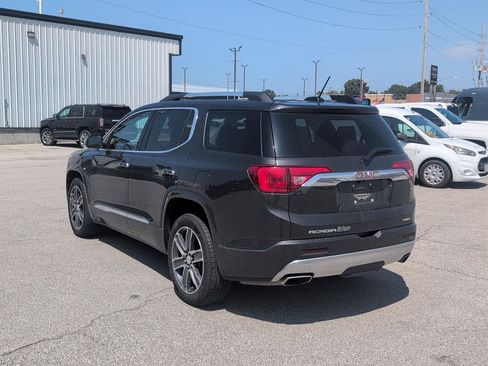 Used 2017 GMC Acadia Denali AWD/4WD image 4