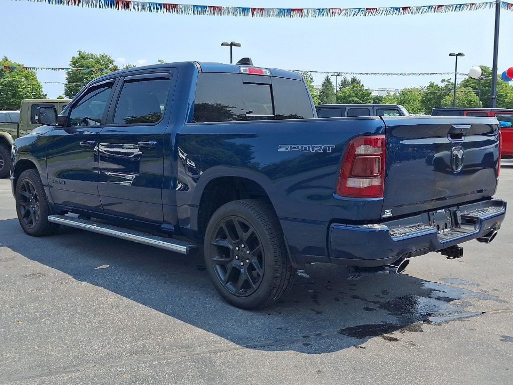 Used 2023 RAM 1500 Laramie AWD/4WD image 4
