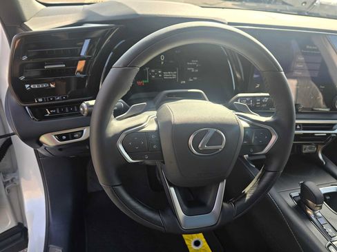New 2026 Lexus RX 450h AWD image 25