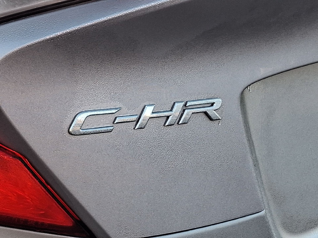 Certified 2020 Toyota C-HR XLE FWD image 30