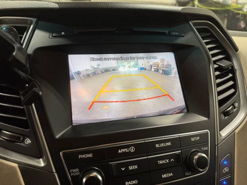 Used 2017 Hyundai Santa Fe Sport AWD/4WD image 20