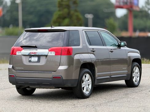 Used 2012 GMC Terrain SLE FWD image 9